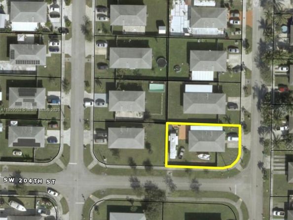 20390 SW 119th Ave, Miami FL 33177