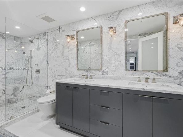 100 Lincoln Road 747, Miami Beach FL 33139