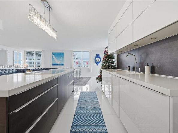 100 Lincoln Road 747, Miami Beach FL 33139