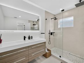 14853 SW 178th Ter, Miami FL 33187