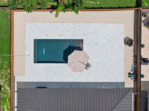 14853 SW 178th Ter, Miami FL 33187
