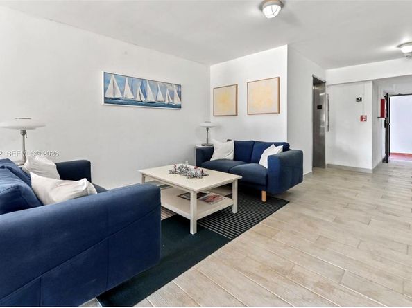 251 Galen Dr 302, Key Biscayne FL 33149