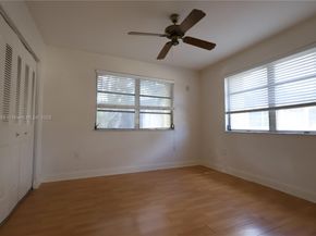 7825 Miller Dr C211, Miami FL 33155