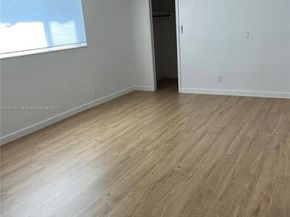 4233 Washington St, Hollywood FL 33021