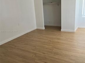 4233 Washington St, Hollywood FL 33021