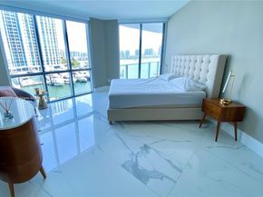 17111 Biscayne Blvd 403, North Miami Beach FL 33160