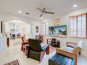 2742 NE Kinsington Cir 241, Weston FL 33332