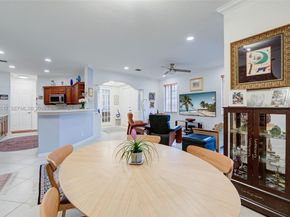 2742 NE Kinsington Cir 241, Weston FL 33332