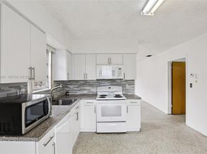 4756 SW 7th St, Miami FL 33134