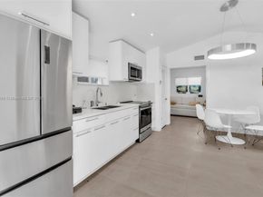 836 W 40th St, Miami Beach FL 33140