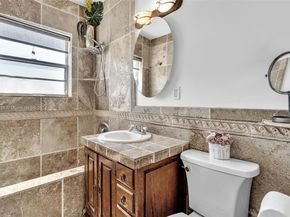 836 W 40th St, Miami Beach FL 33140