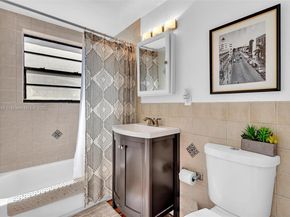 836 W 40th St, Miami Beach FL 33140