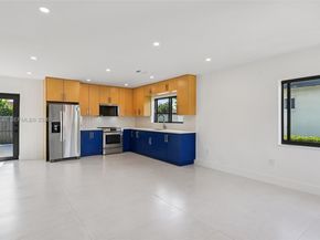 5152 SW 6th St, Miami FL 33134