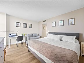 20301 W Country Club Dr 1623, Aventura FL 33180