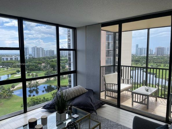 20301 W Country Club Dr 1623, Aventura FL 33180