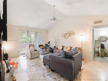 875 Riverside Dr