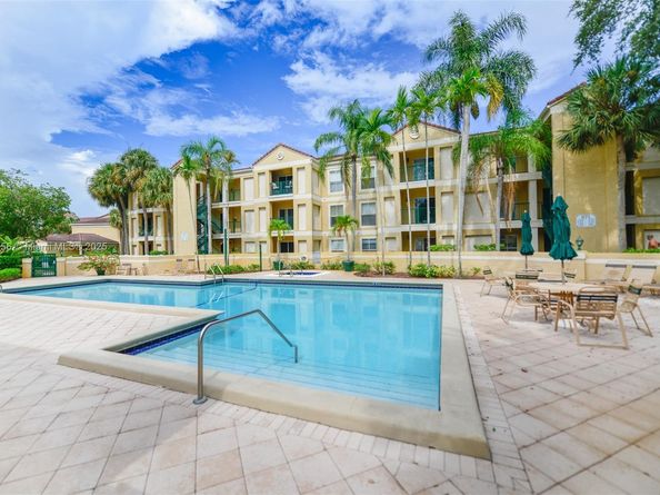 875 Riverside Dr 735, Coral Springs FL 33071