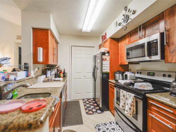 875 Riverside Dr 735, Coral Springs FL 33071