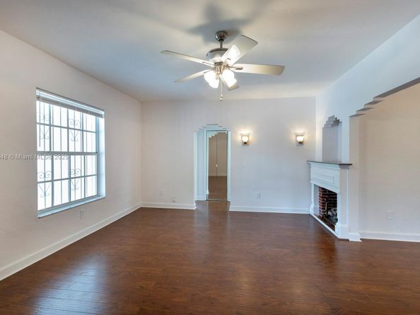 2350 SW 2nd St, Miami FL 33135