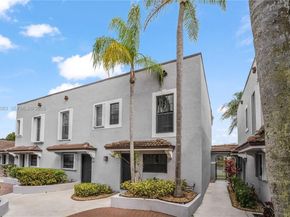 11625 NW 11Th St 11625, Pembroke Pines FL 33026