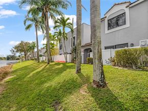 11625 NW 11Th St 11625, Pembroke Pines FL 33026