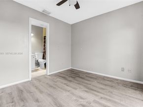 11625 NW 11Th St 11625, Pembroke Pines FL 33026