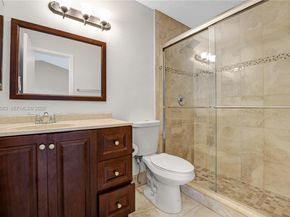 11625 NW 11Th St 11625, Pembroke Pines FL 33026