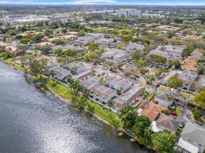 11625 NW 11Th St 11625, Pembroke Pines FL 33026