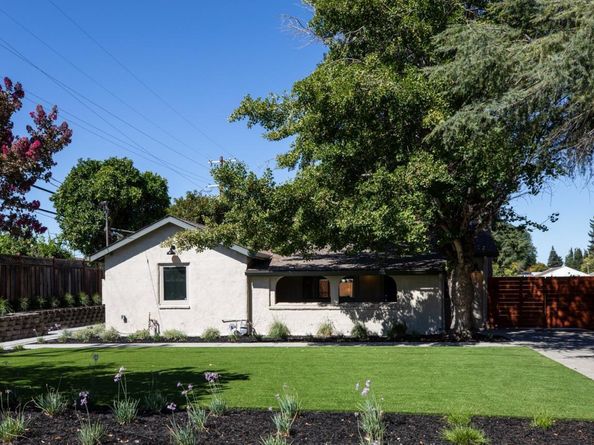 918 San Rafael Avenue, Mountain View CA 94043