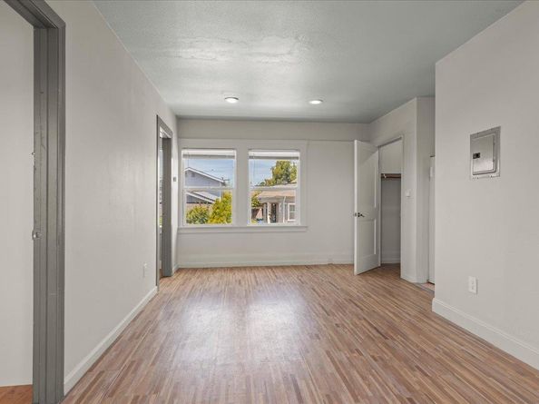 1914 51st Avenue, Oakland CA 94601