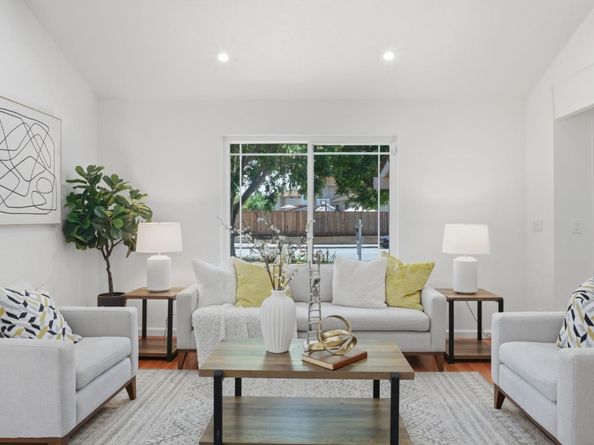 3350 Woodside Lane, San Jose CA 95121