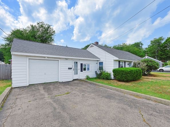 258 Walnut St, Braintree MA 02184