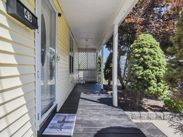 43 Warren St, Revere MA 02151