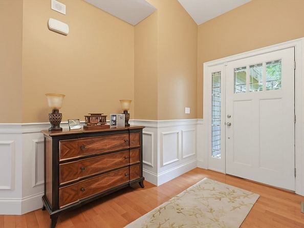 7 Walden Way 7, Milford MA 01757