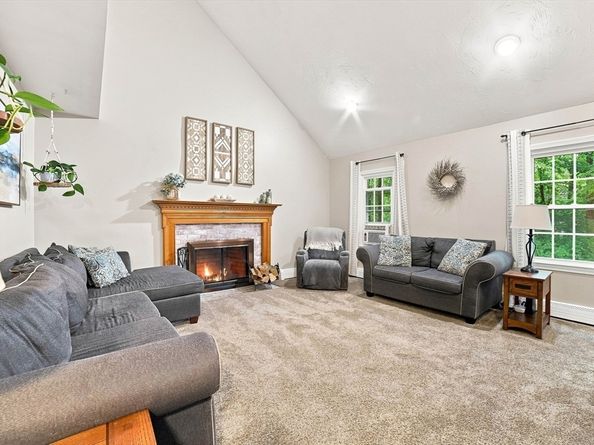 7 Leela Lane, Leicester MA 01542