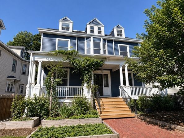 23 Summit Ave, Somerville MA 02143