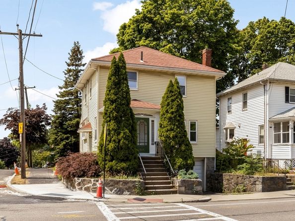 616 Adams St, Quincy MA 02169