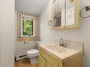 1080 Ocean St, Marshfield MA 02050