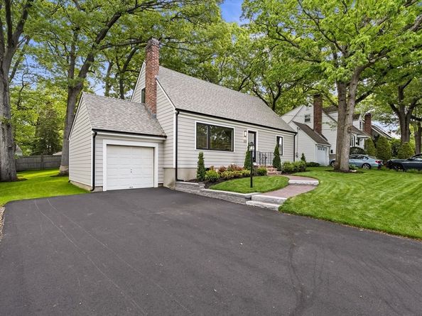 323 Ridge St, Arlington MA 02474