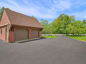 72 Mile Ln, Ipswich MA 01938