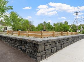 91 Canal St, Athol MA 01331