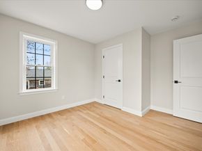 33 Glendale Ave, Brockton MA 02301