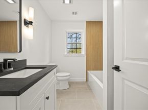 33 Glendale Ave, Brockton MA 02301