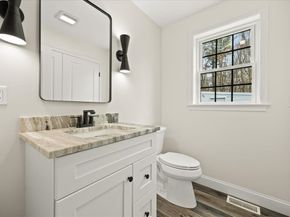 33 Glendale Ave, Brockton MA 02301