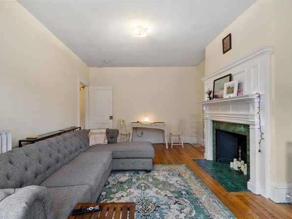 16 Glenville Ave 1, Boston MA 02134