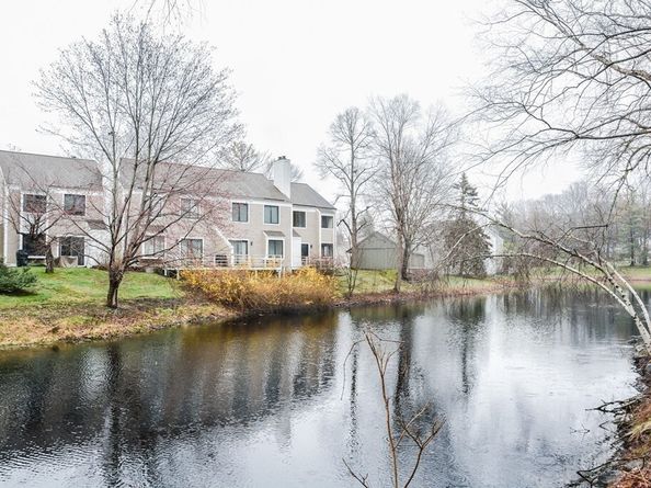 21 Concord Green 8, Concord MA 01742