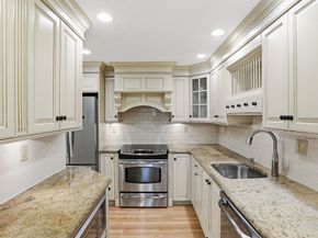 35 Casey Circle 35, Waltham MA 02451