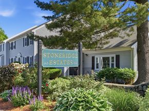 35 Casey Circle 35, Waltham MA 02451
