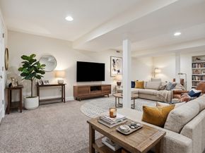 35 Casey Circle 35, Waltham MA 02451