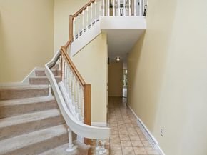 74 S Quinsigamond Ave 2, Shrewsbury MA 01545